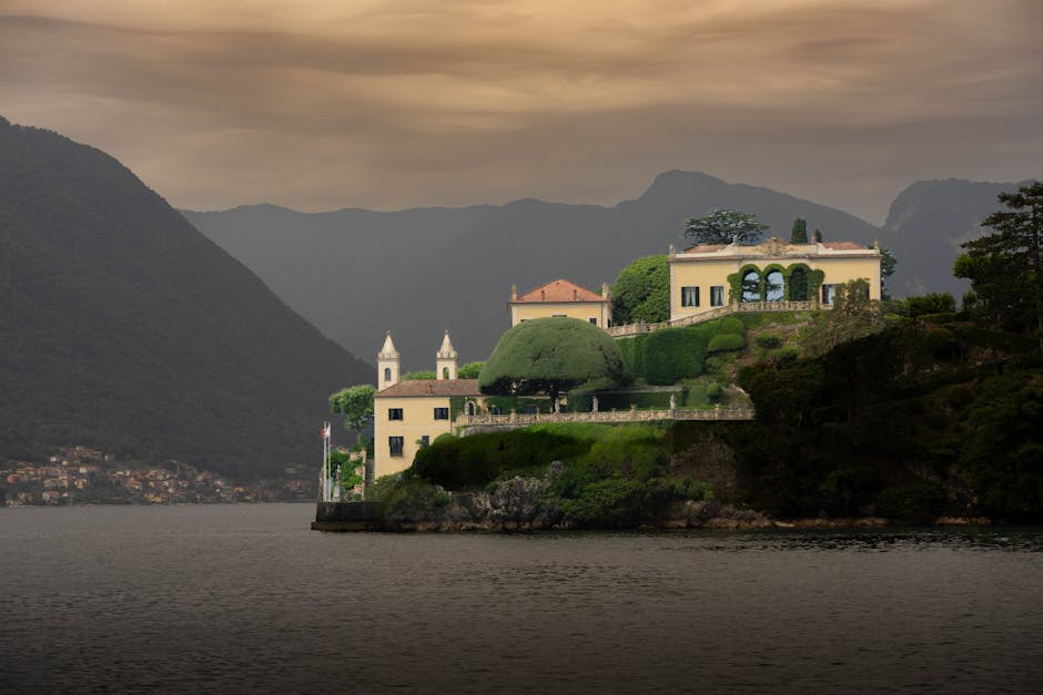 Villa Melzi gardens lakeside sunset