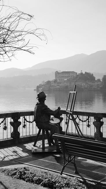 Villa Melzi lakeside statue morning